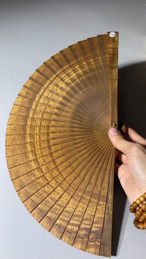 【闪购商品】金丝楠614号21cm精品金丝楠木扇子