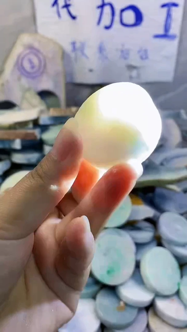 裸石翡翠纯天然翡翠A货260