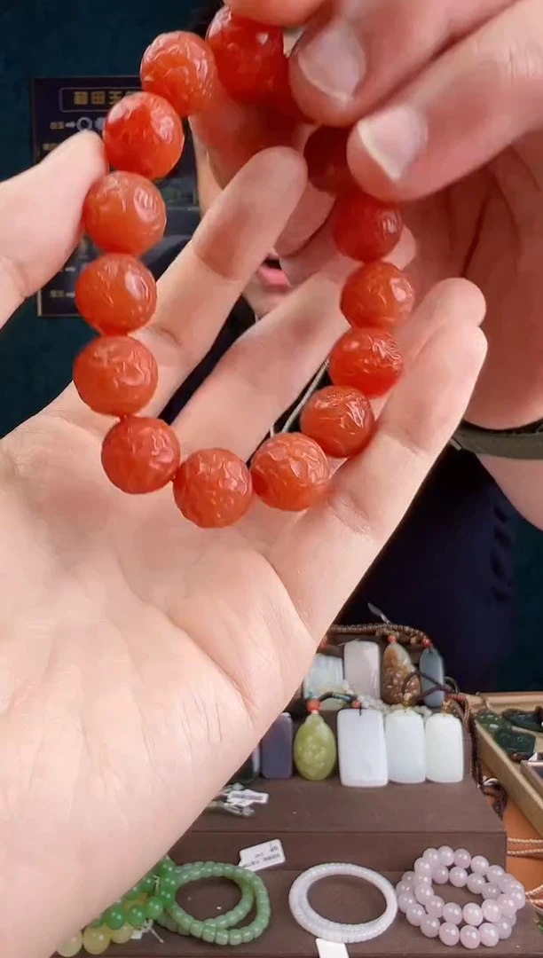 南红玛瑙未镶嵌颈饰多样性发货 拍一单发一个