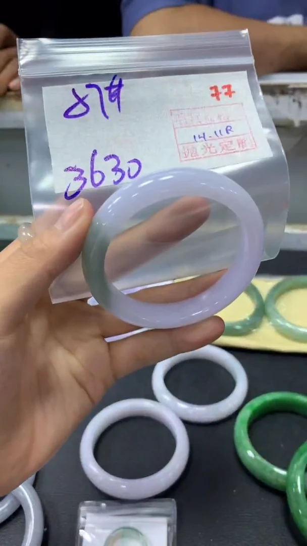 未镶嵌定制翡翠未镶嵌定制翡翠77毛货需精细抛光定制+3630