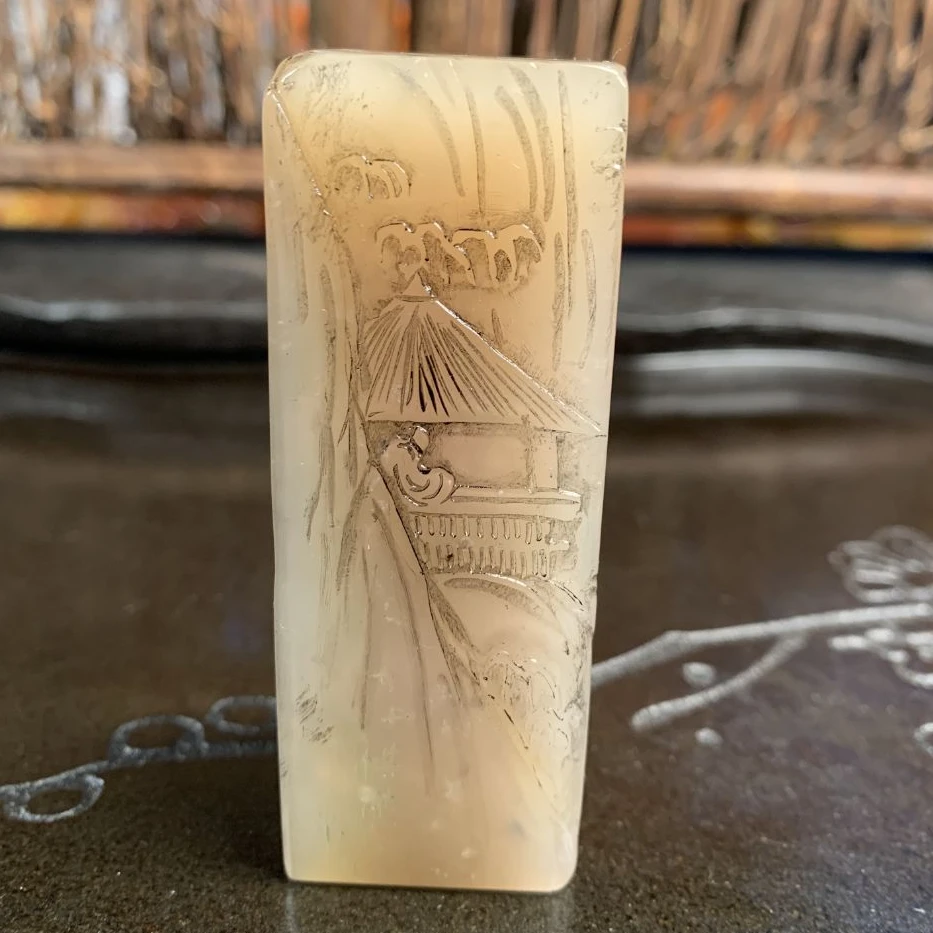 国石/寿山石老性结晶高山晶夜游春江章料（林棋俤）/大师雕/ST1599