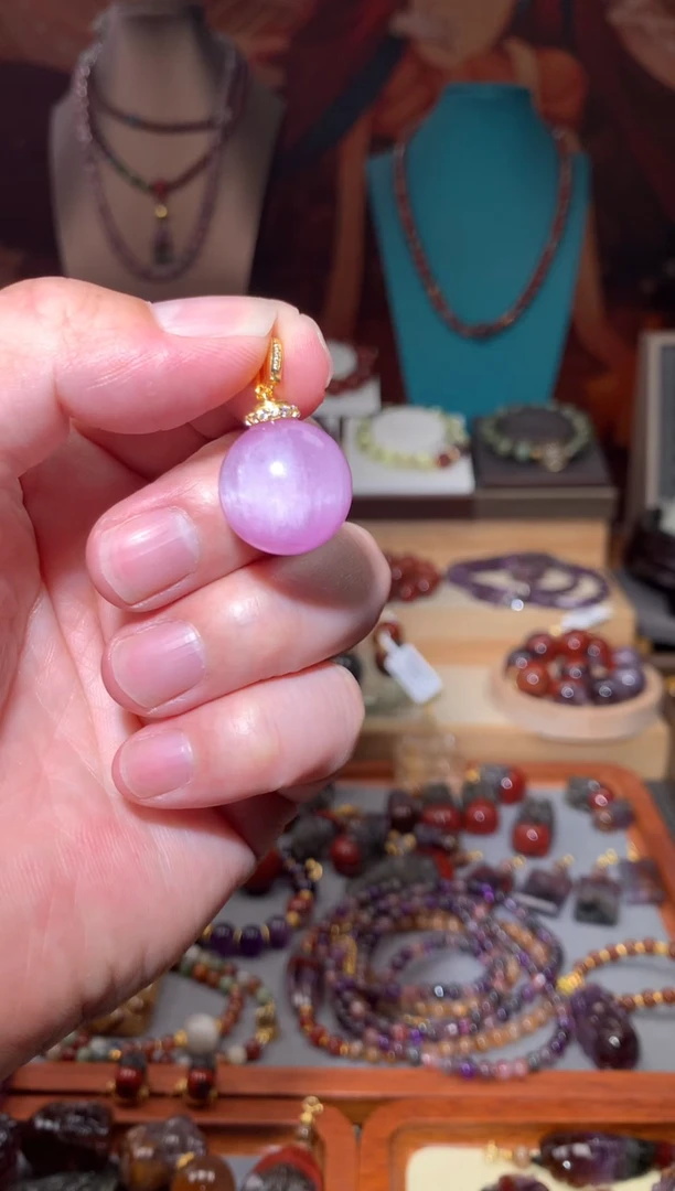 未镶嵌锂辉石吊坠紫锂辉18mm