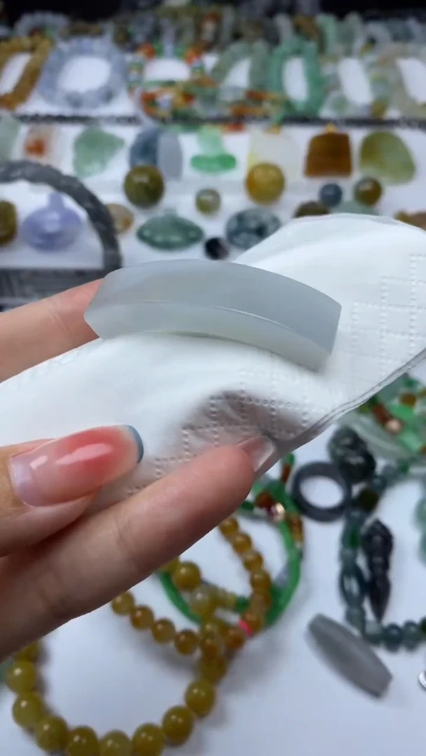 未镶嵌定制翡翠毛货定制不退不换