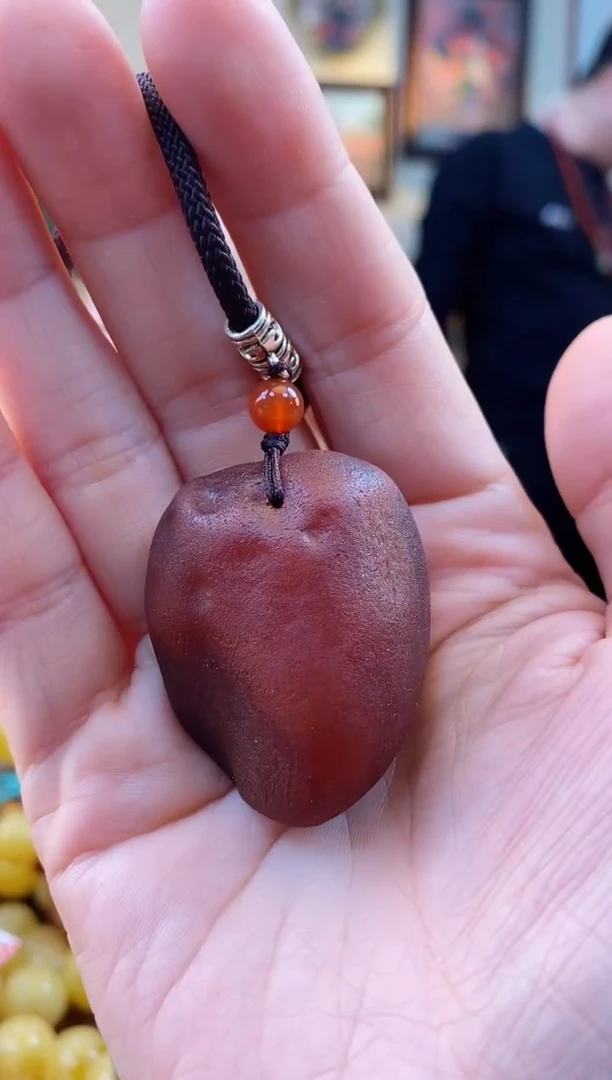 【闪购商品】琥珀颈饰未镶嵌吊坠