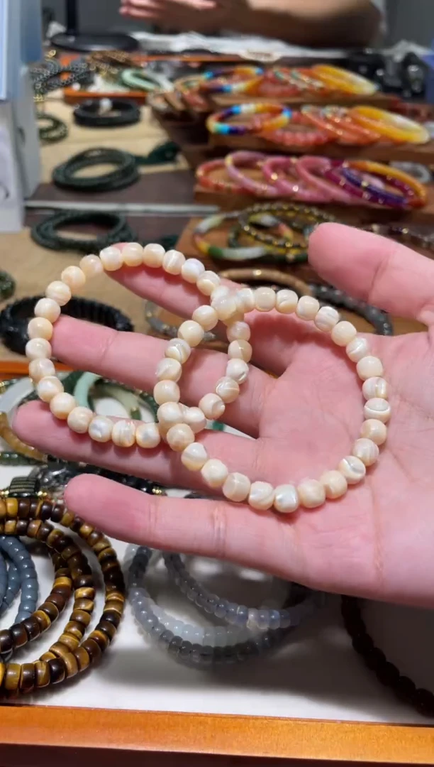 未镶嵌贝壳（贝母）7mm老型贝母罗甸手串