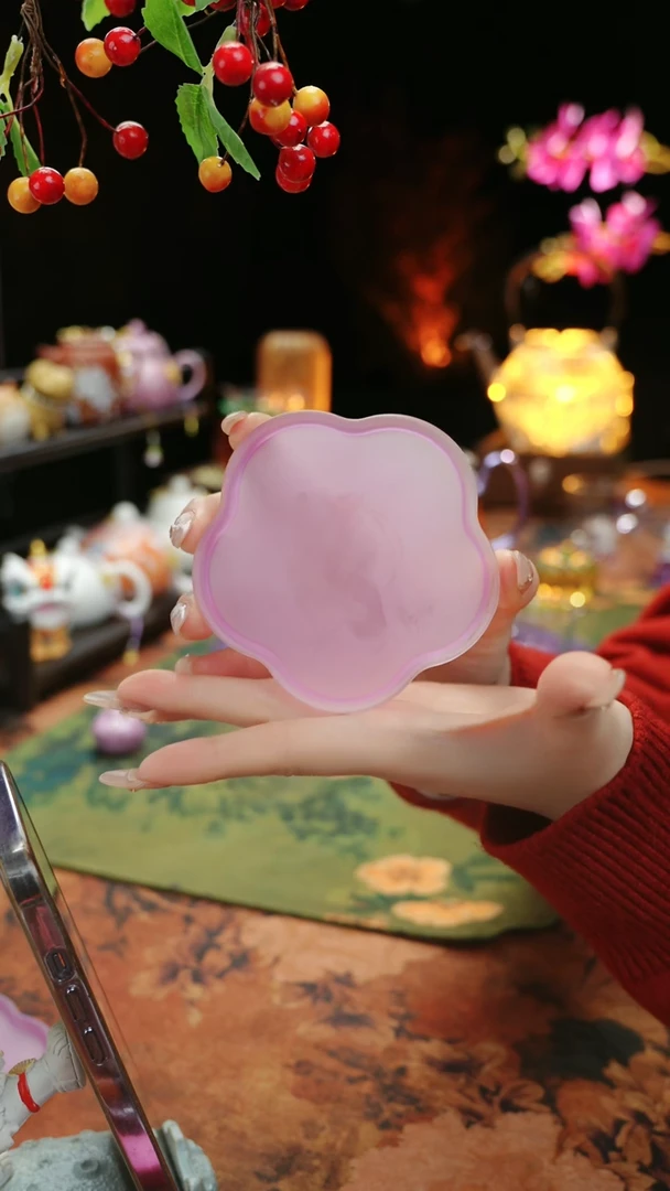 【闪购商品】紫色水晶琉璃梅花垫垫