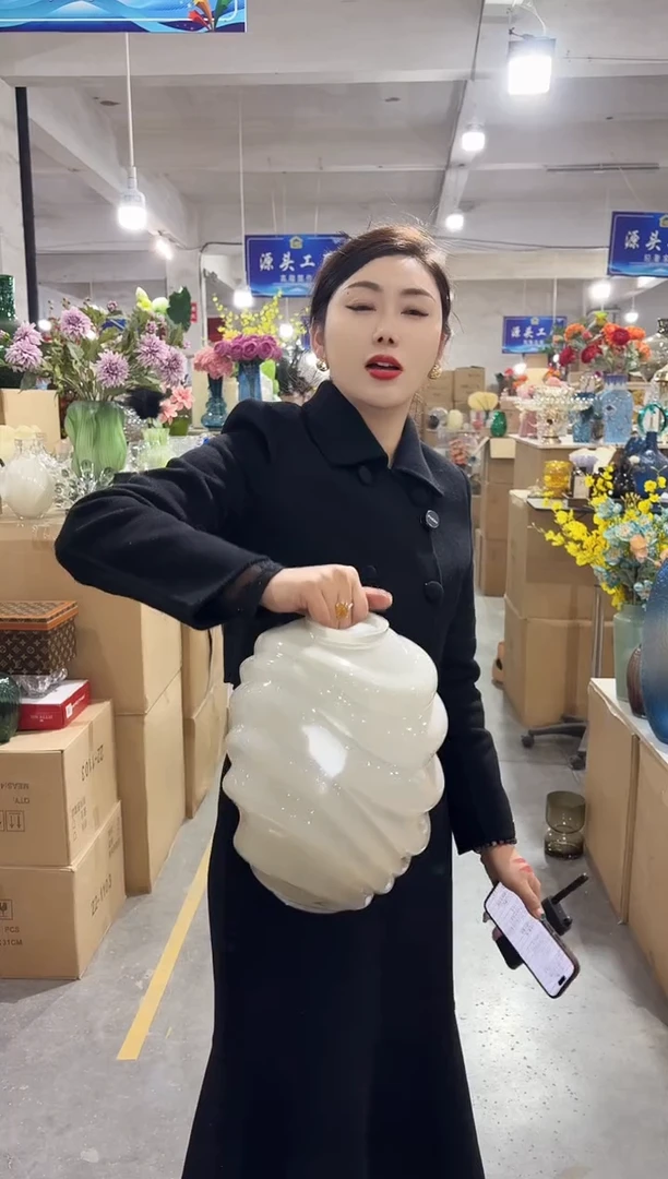 【闪购商品】玻璃私花贸易祁祁-微瑕--J8G15