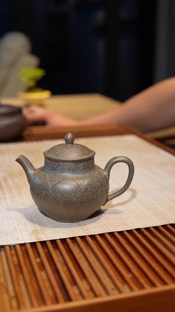 茶壶紫砂?****深青段柴烧，170cc