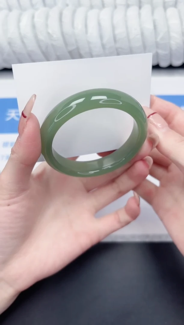 未镶嵌手镯石英质玉3-58.5QHS