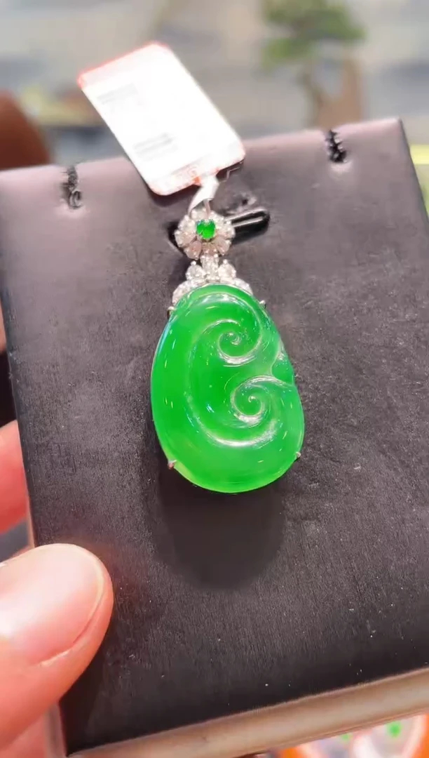 【闪购商品】翡翠颈饰18K金镶嵌A79天然A货翡翠