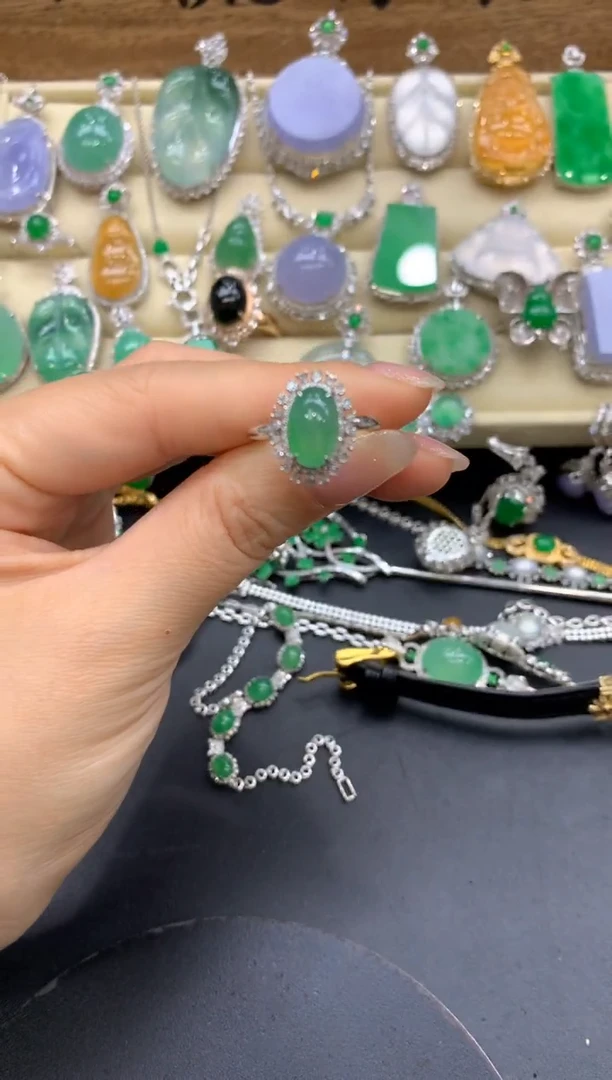 【闪购商品】翡翠戒指18K金镶嵌368-中国好珍宝