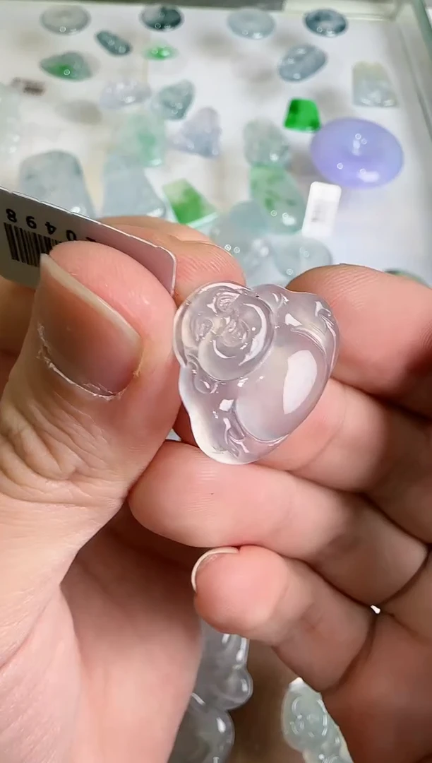 【闪购商品】翡翠吊坠(不含链)未镶嵌