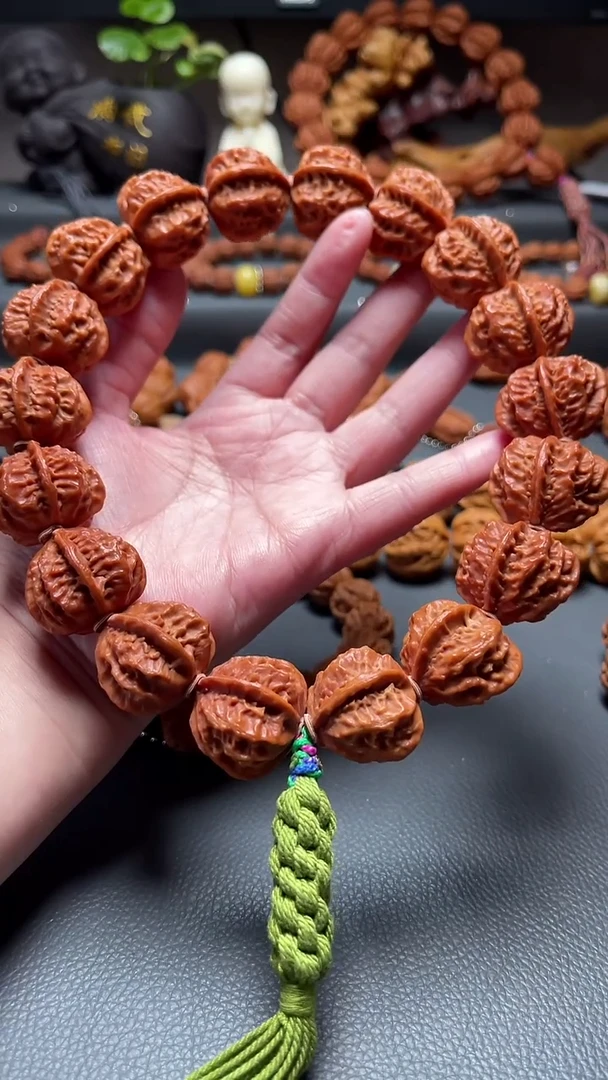 【闪购商品】文玩核桃吊坠文玩手串