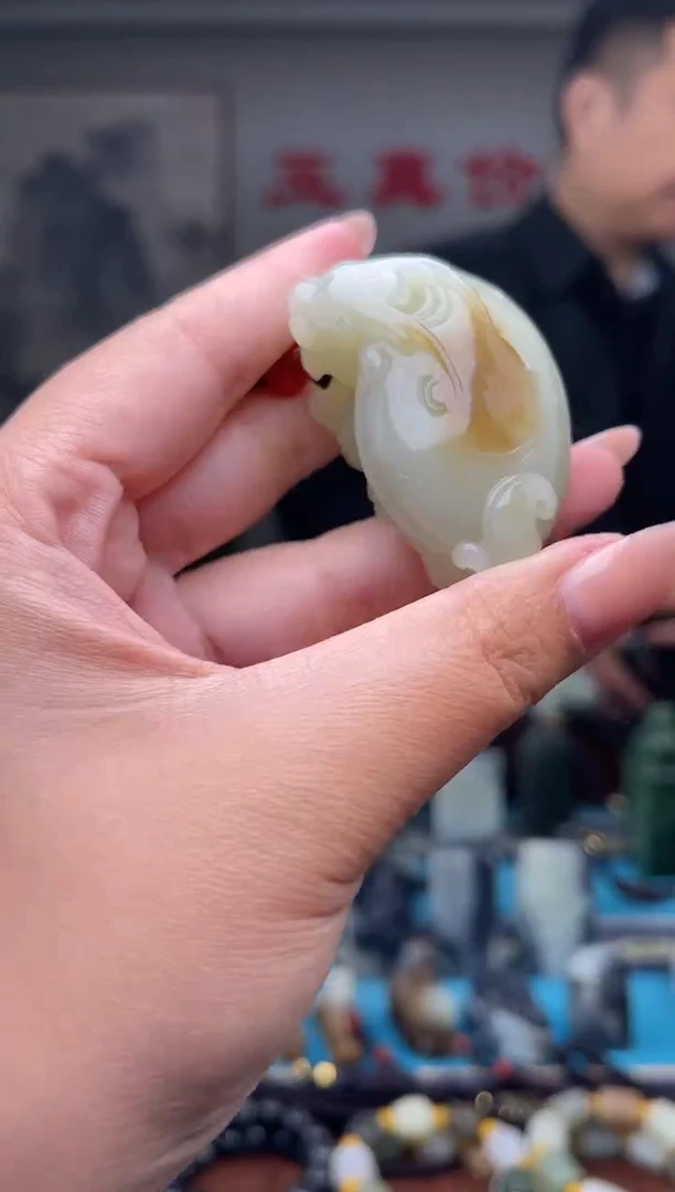 未镶嵌和田玉挂件1