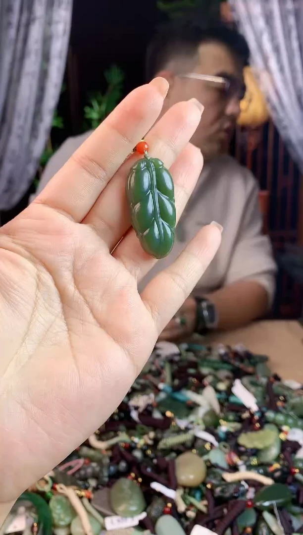 【闪购商品】和田玉挂件未镶嵌多样性发货拍一发一
