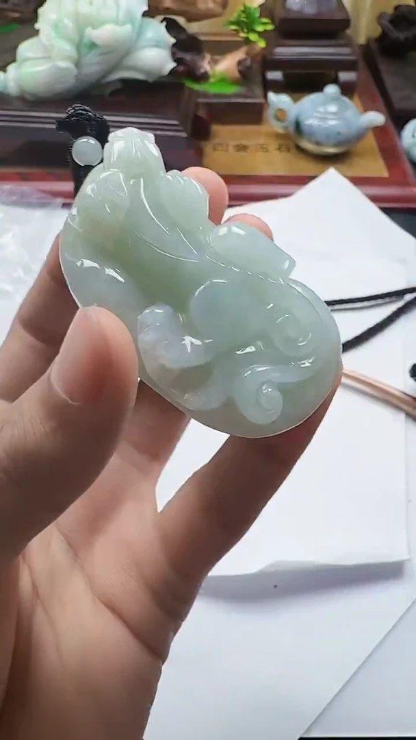 吊坠(不含链)未镶嵌翡翠1