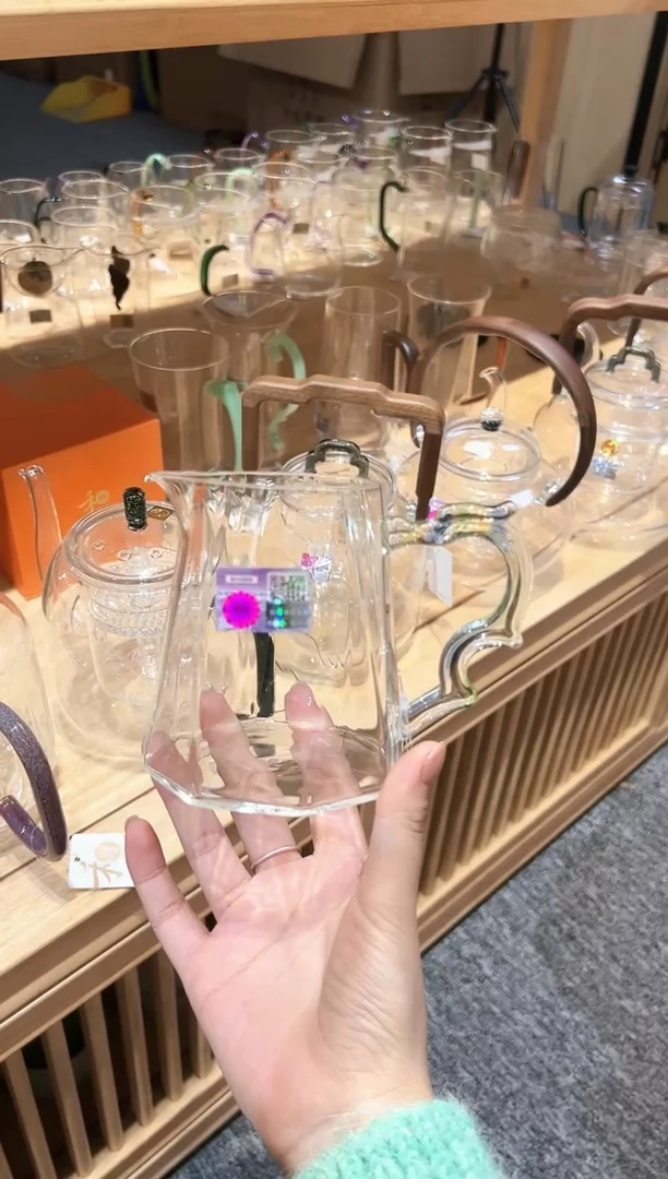 脆****?禾器晶隆公道杯迷翠