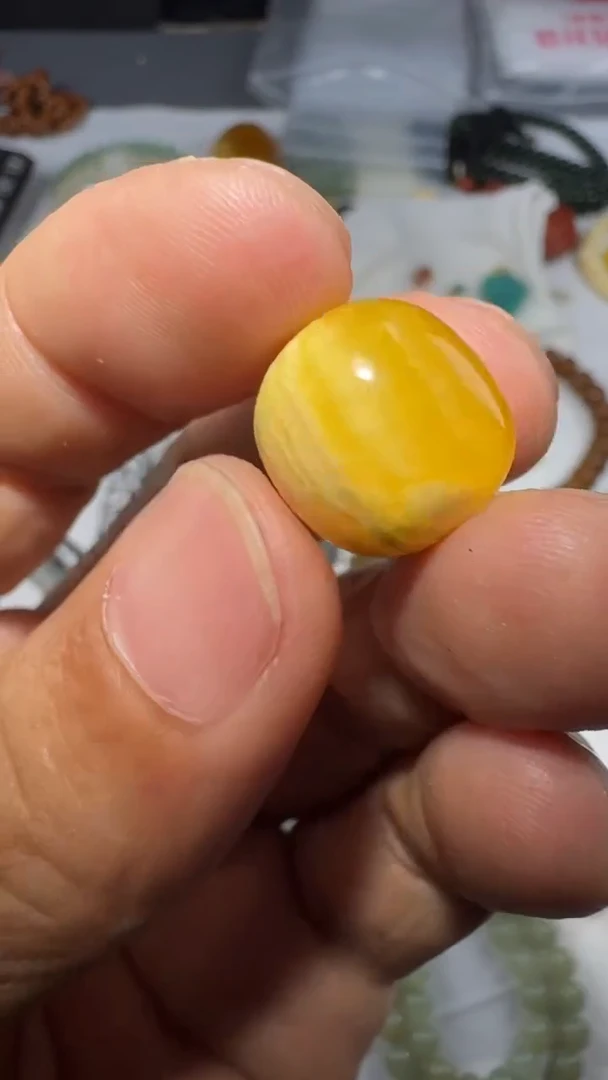 未镶嵌蜜蜡裸石小*珠子