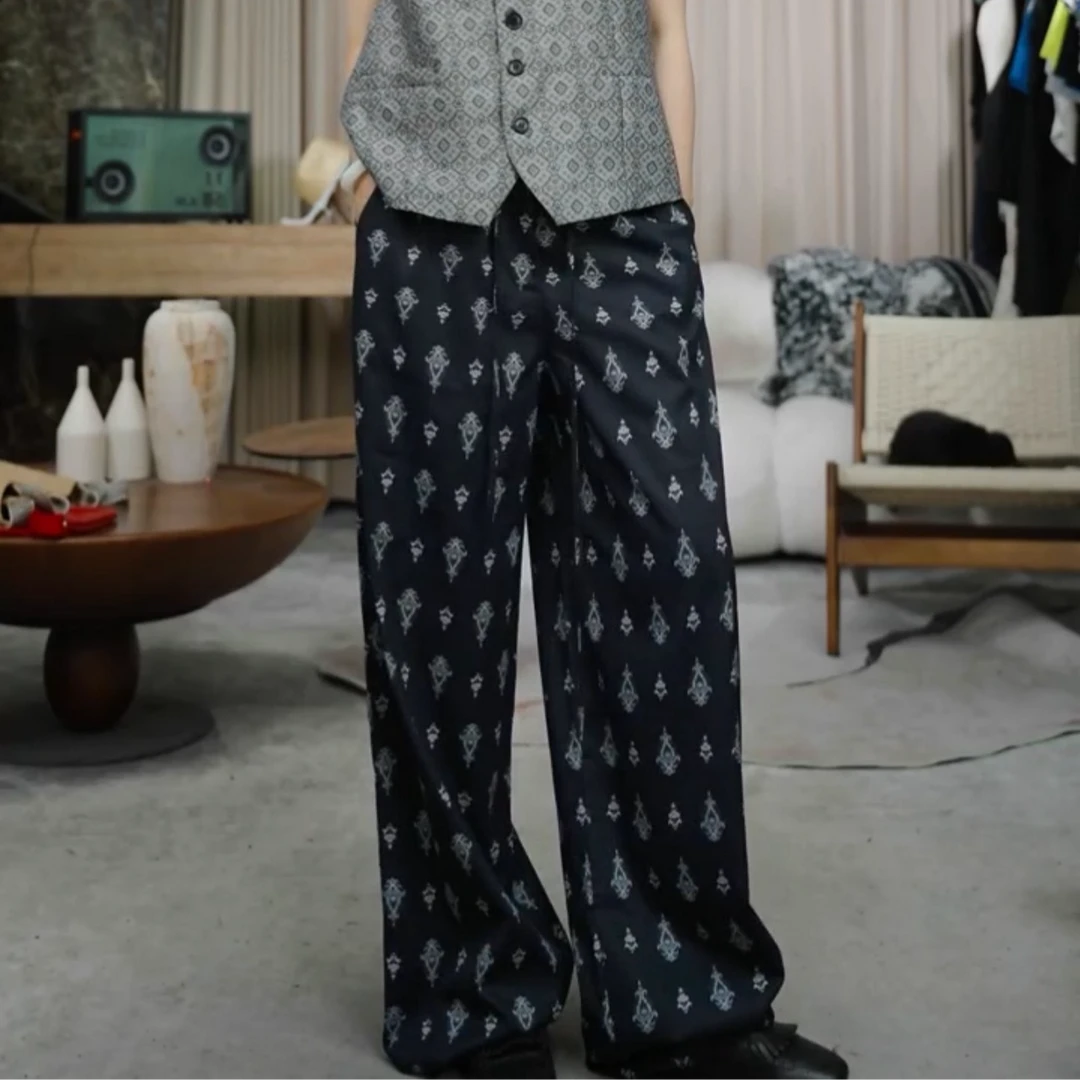infobyfive2025夏季新款复古薄款花纹满印拖地长裤NF0506030