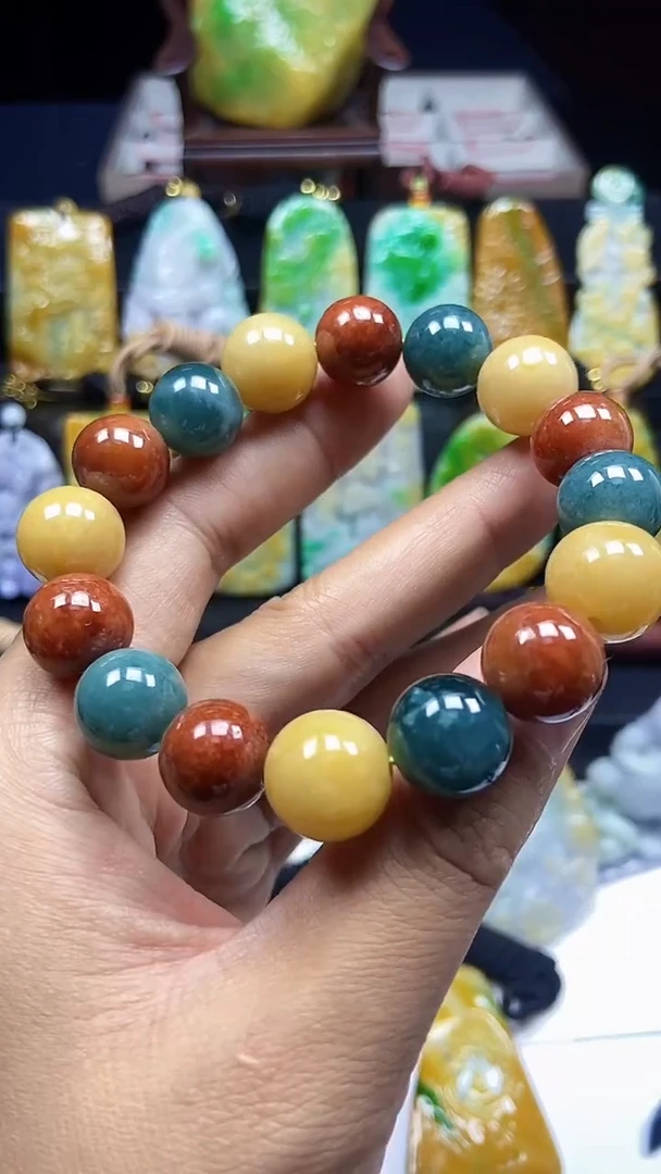 翡翠未镶嵌颈饰翡翠A货
