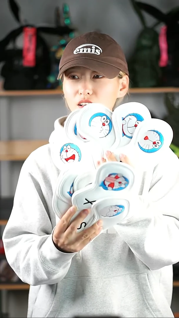 高尔夫铁杆杆套 白色哆啦A梦