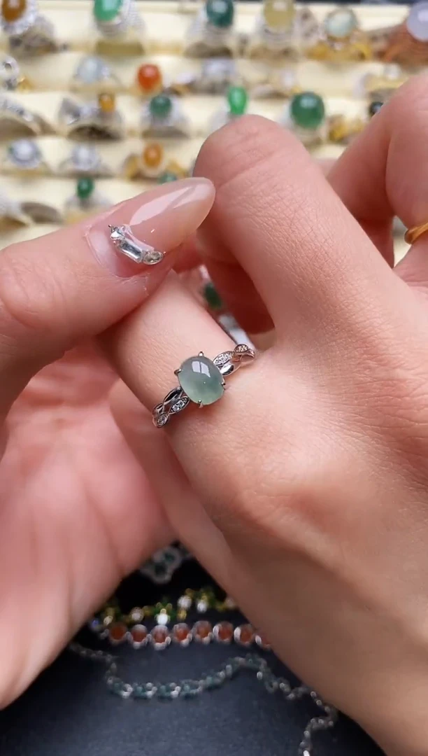 【闪购商品】翡翠戒指银S925镶嵌555555+8