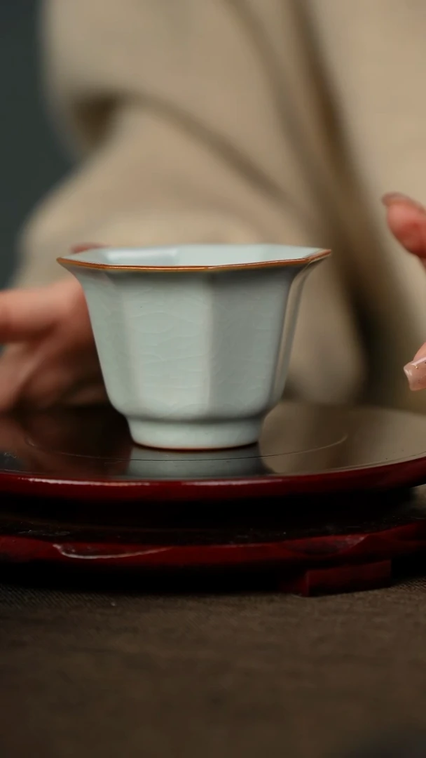 微微瑕 八方杯 无底款