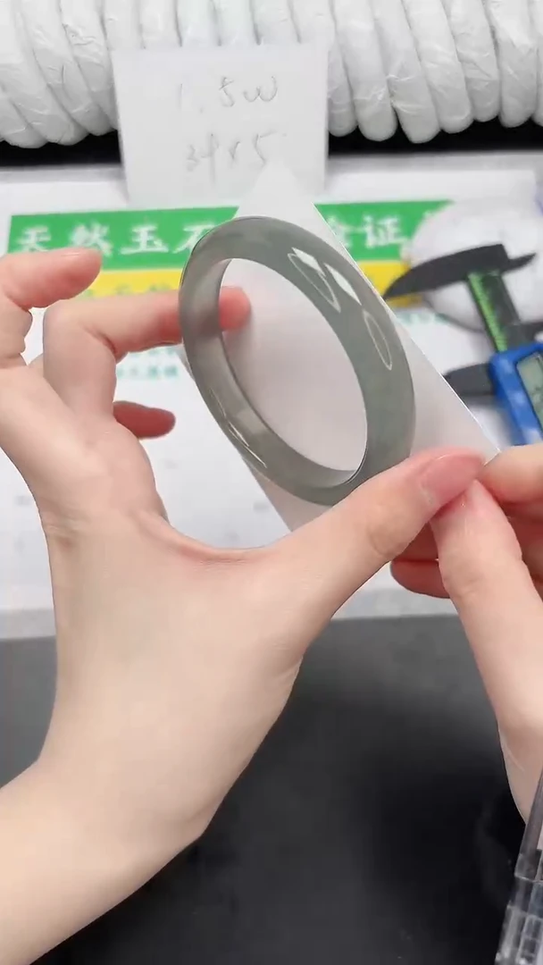 未镶嵌手镯石英质玉191-60.2库里蓝