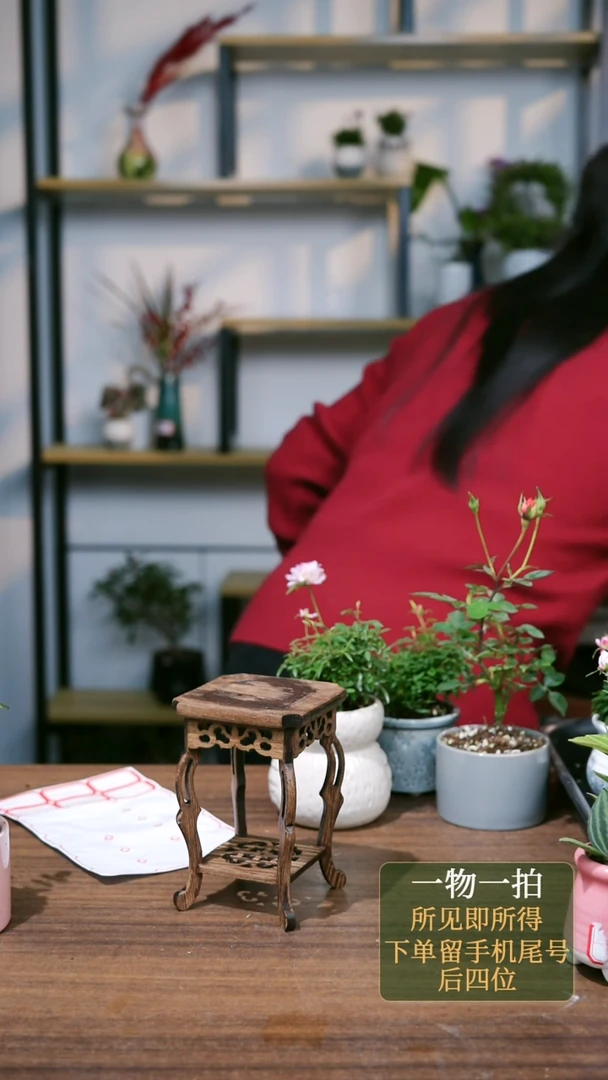 【闪购商品】33--0519虎舌红招财猫+海马几