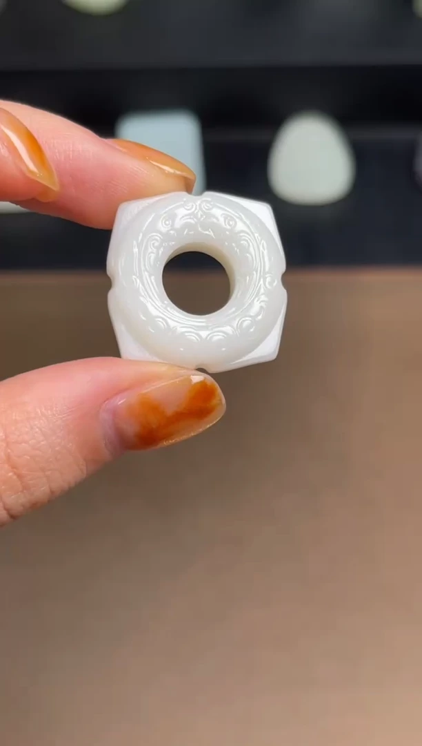 【闪购商品】和田玉颈饰未镶嵌51