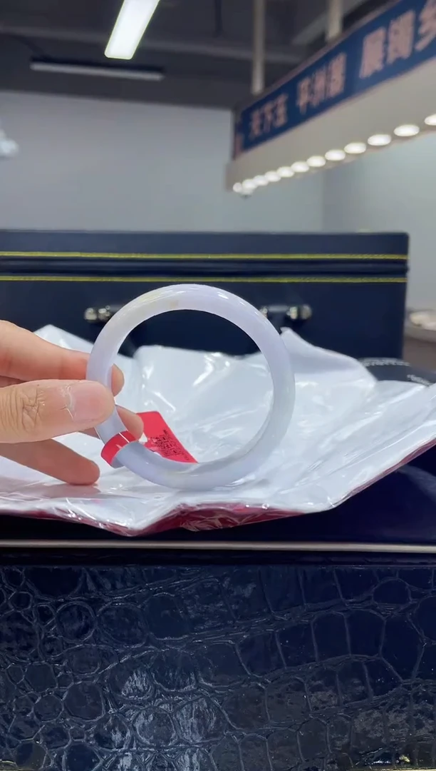 未镶嵌手镯翡翠16