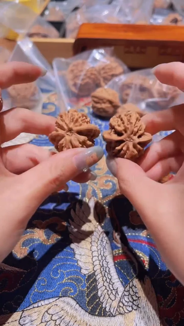 把件文玩核桃082秦闷