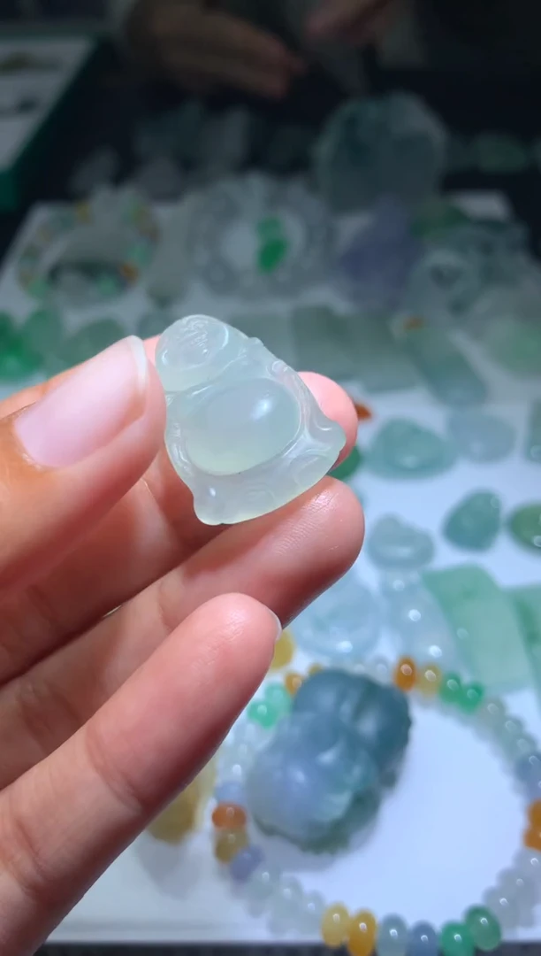 定制翡翠未镶嵌毛货