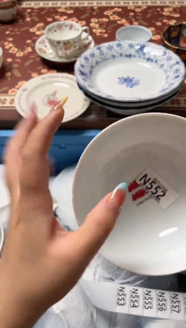 瓷片是**捏瓷器瓷器N552