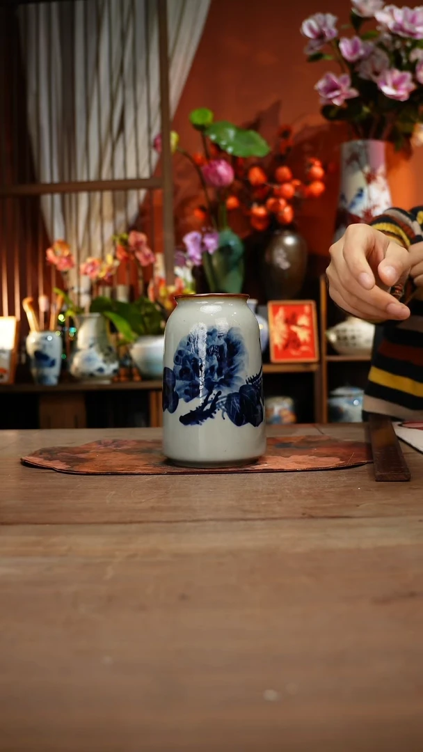 当代高温釉下彩手绘陶瓷餐具