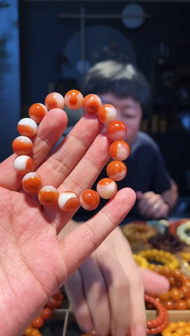 未镶嵌手串南红玛瑙13+圆珠