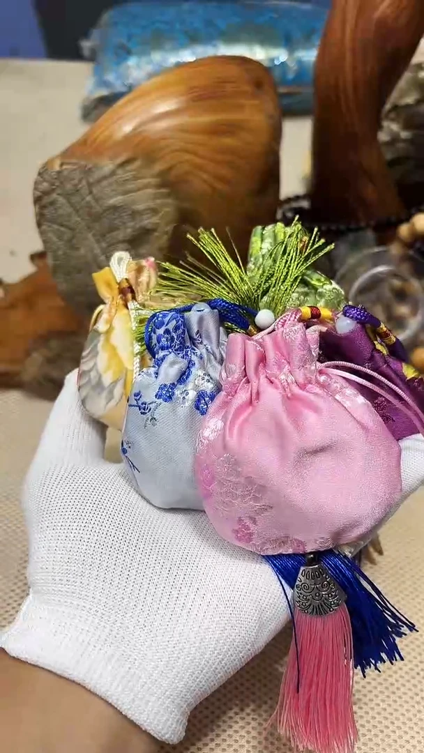 柏木（崖柏）南太行崖柏香包