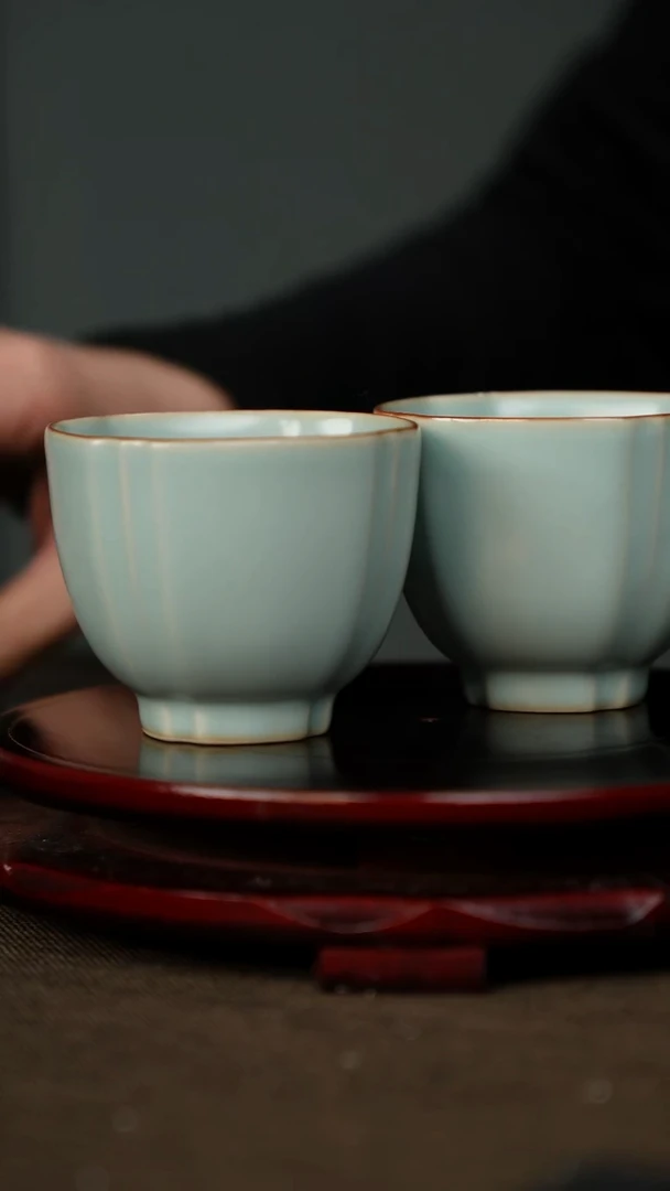 微微瑕 平行四方杯 无底款