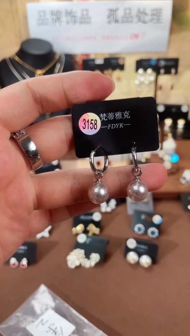 合金925银锆石梵3158