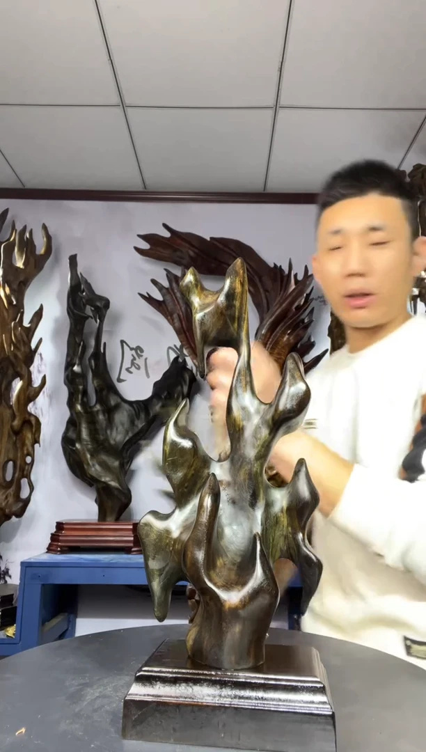 金丝楠木雕款指**火金丝楠木工艺品摆件