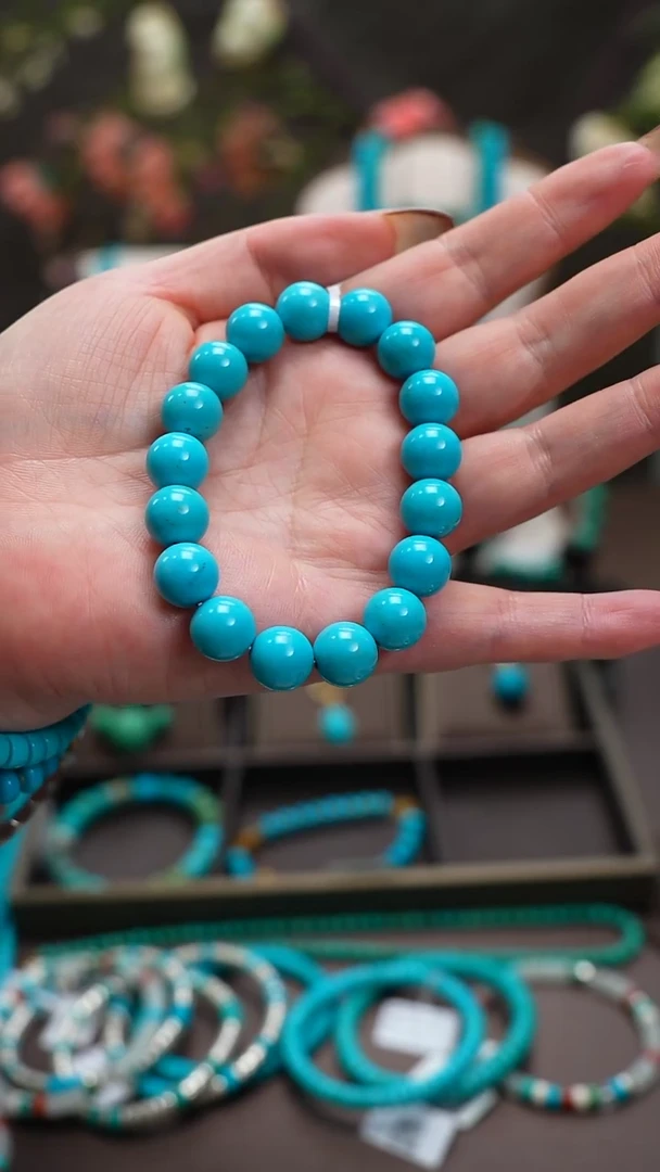 未镶嵌绿松石手串1