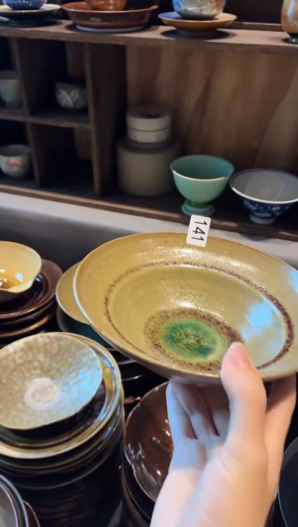 瓷泽*141微瑕陶泥黄玻化了绿碗