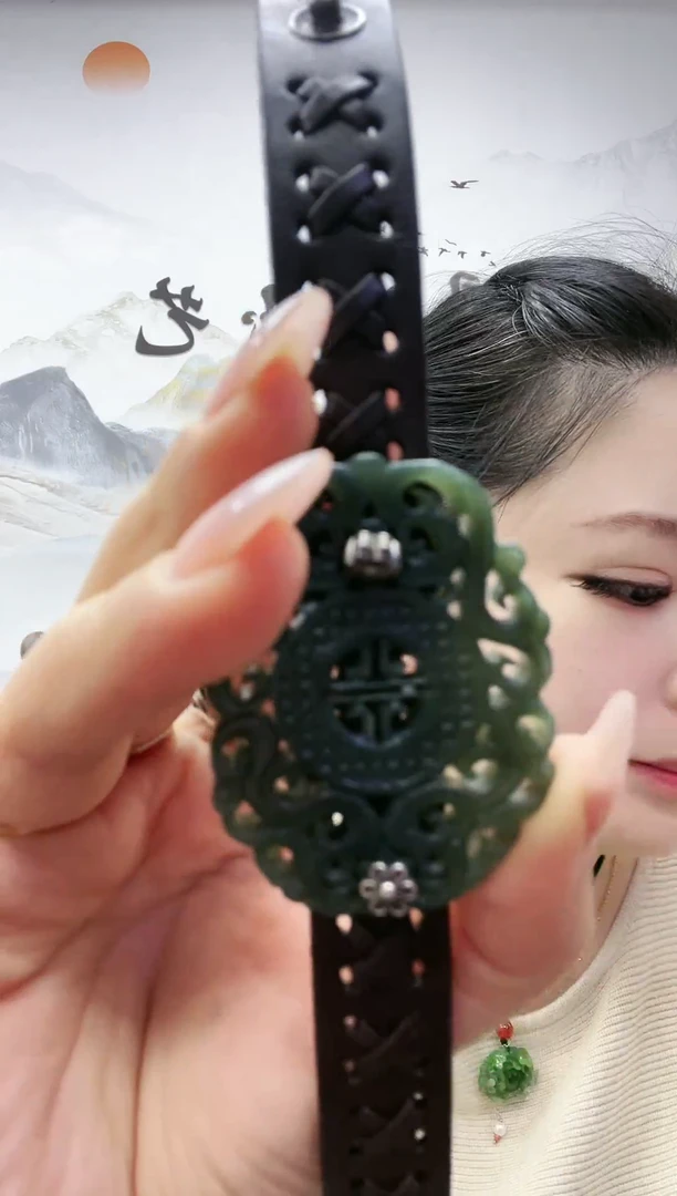 颈饰未镶嵌和田玉手牌