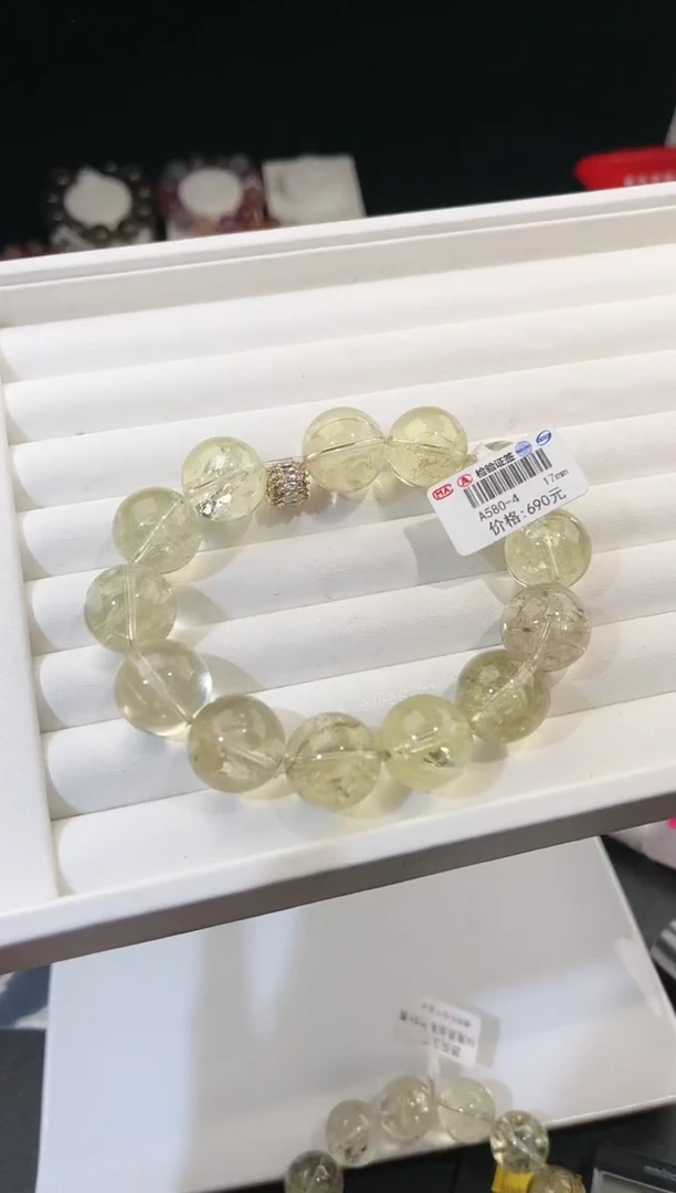 【闪购商品】水晶手链合金多样性发一竹叶青