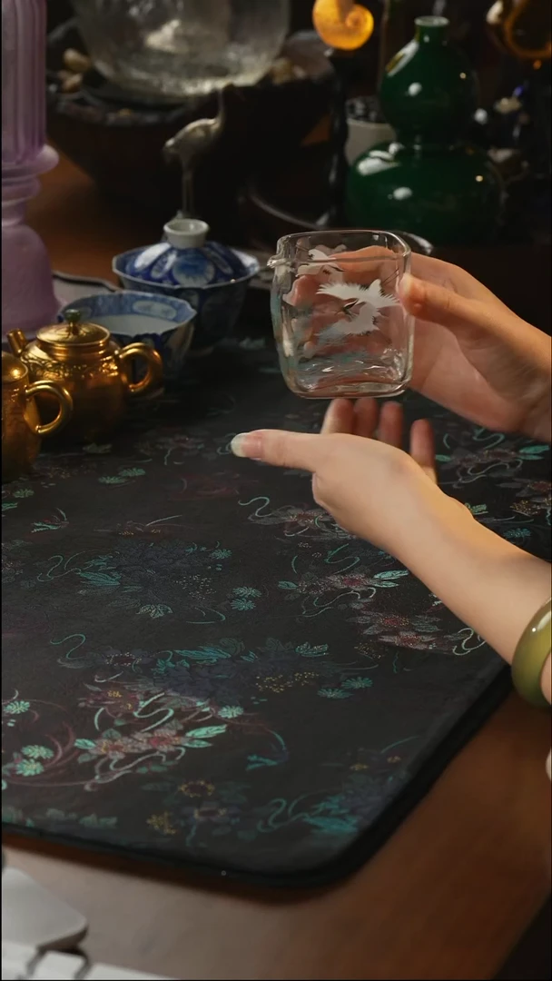 瓷片物肆六鹤同春公道