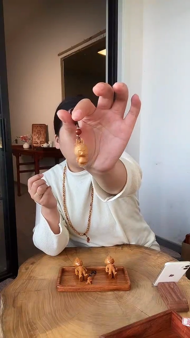 木质拉bubu手机挂包挂装饰品