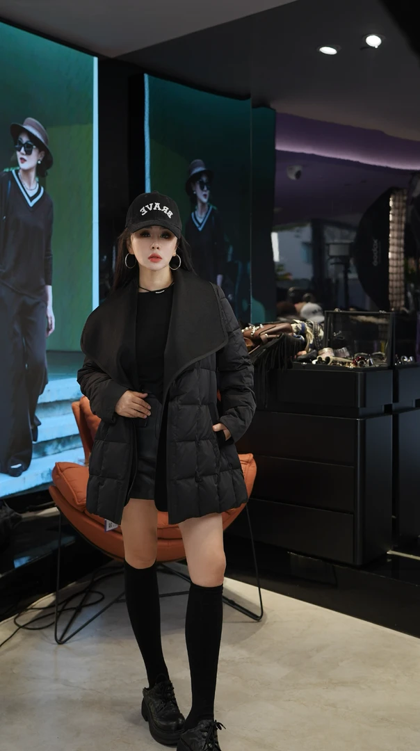 【澜姐推荐】时尚休闲百搭显瘦羊毛翻领系带鹅绒服