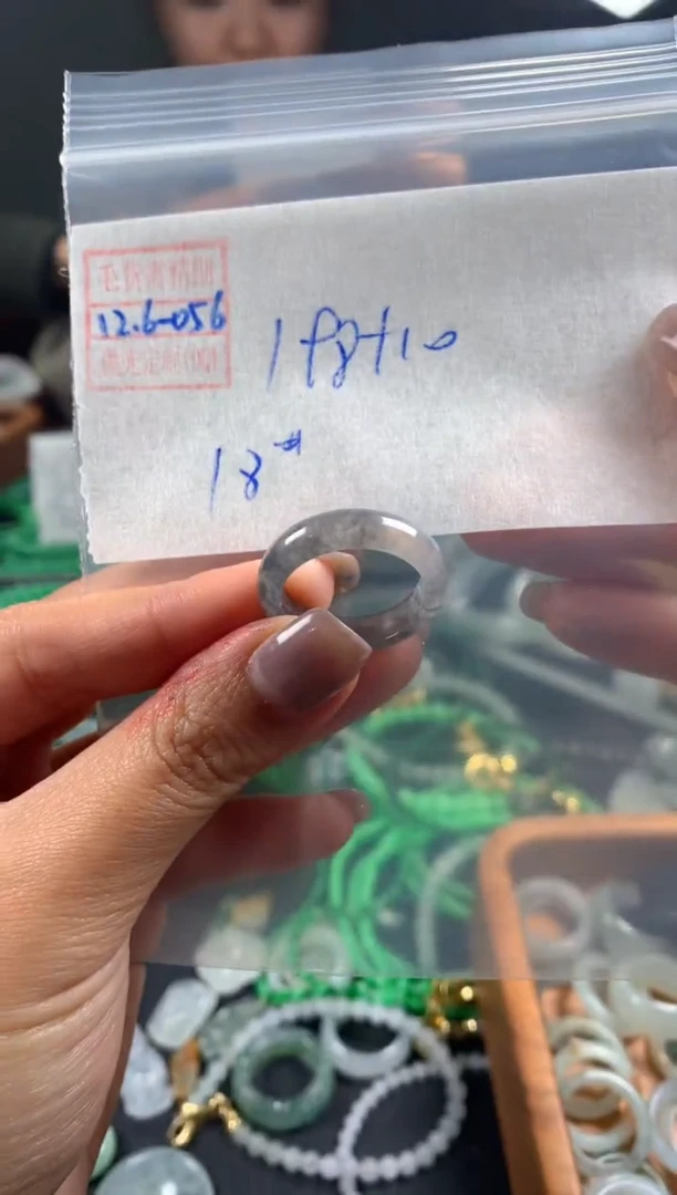 未镶嵌定制翡翠翡翠208元18#毛货需精细抛光056