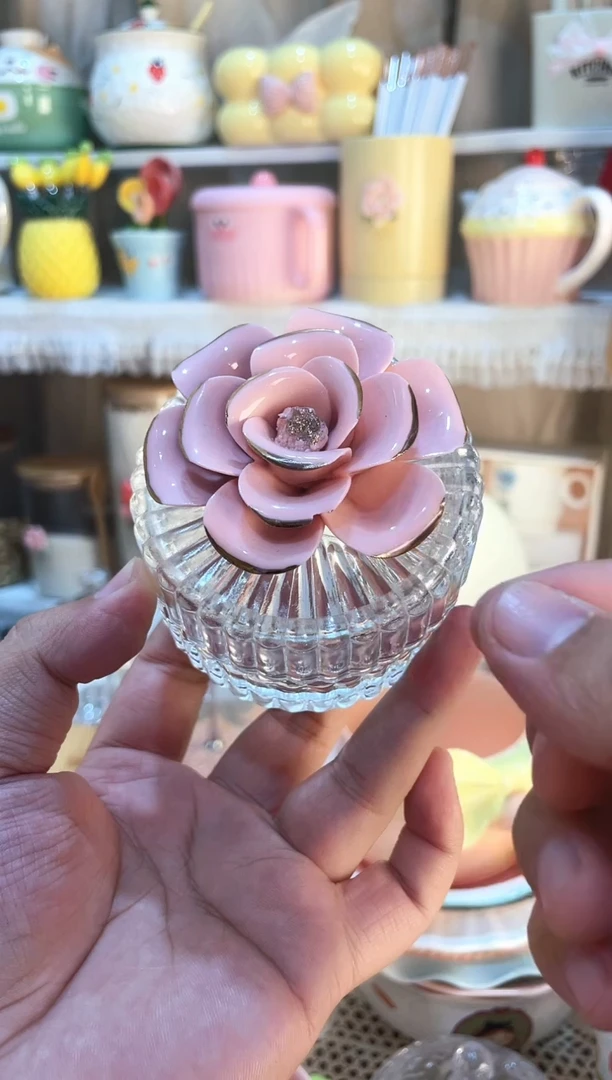 【闪购商品】瓷片首饰盒品质好，发货快，放心拍