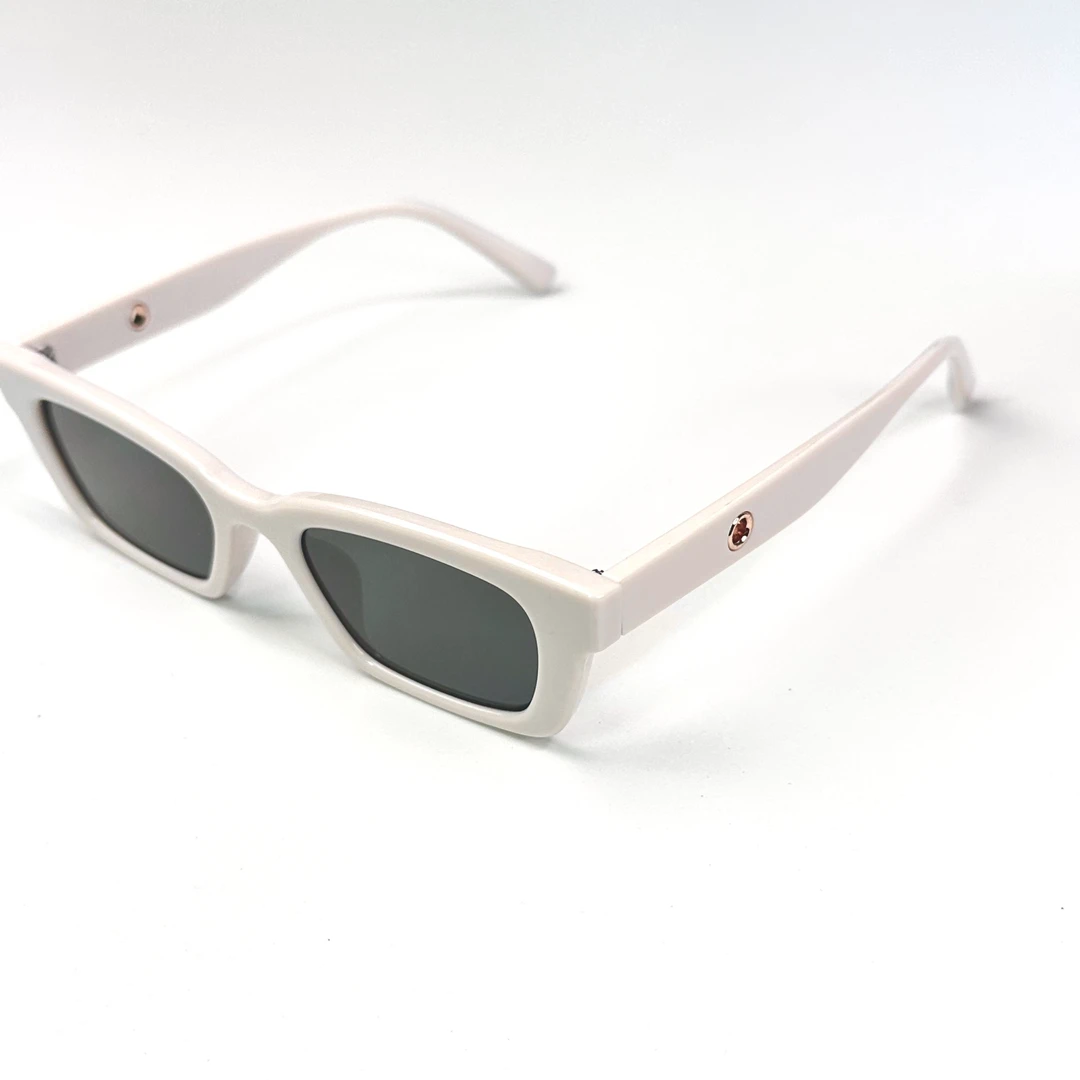 【321】2025新款高级感百搭防蓝光眼镜墨镜网红猫眼时尚复古